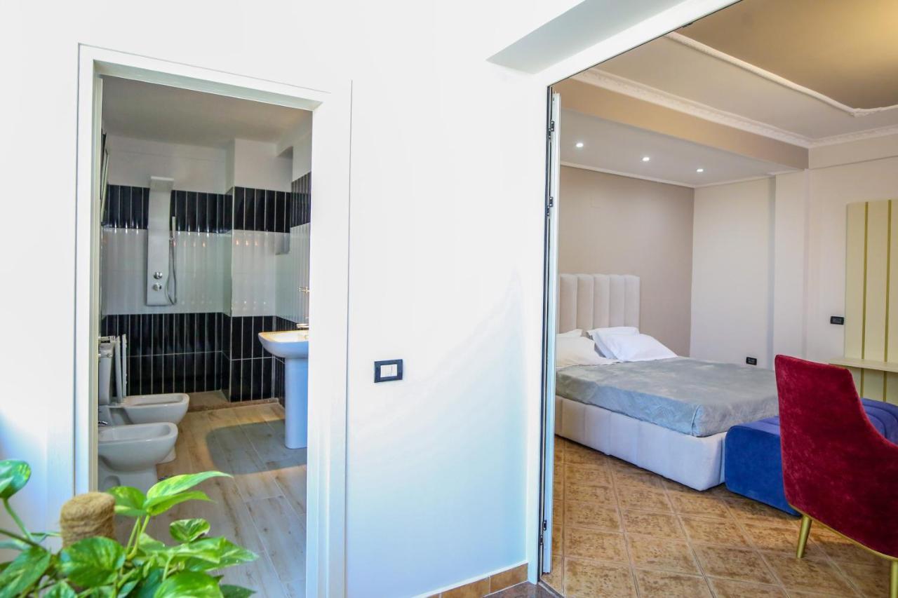 Hotel Vila Stefa Avlonya Dış mekan fotoğraf