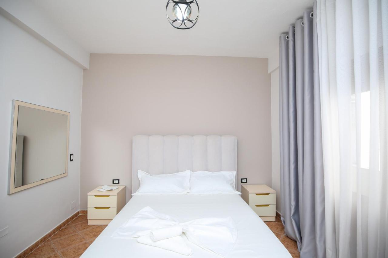 Hotel Vila Stefa Avlonya Dış mekan fotoğraf