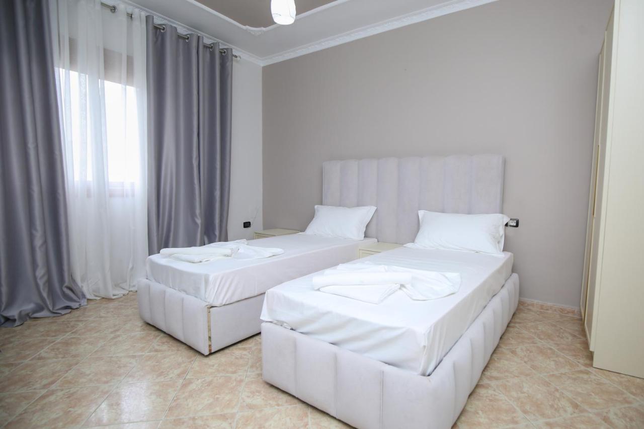 Hotel Vila Stefa Avlonya Dış mekan fotoğraf