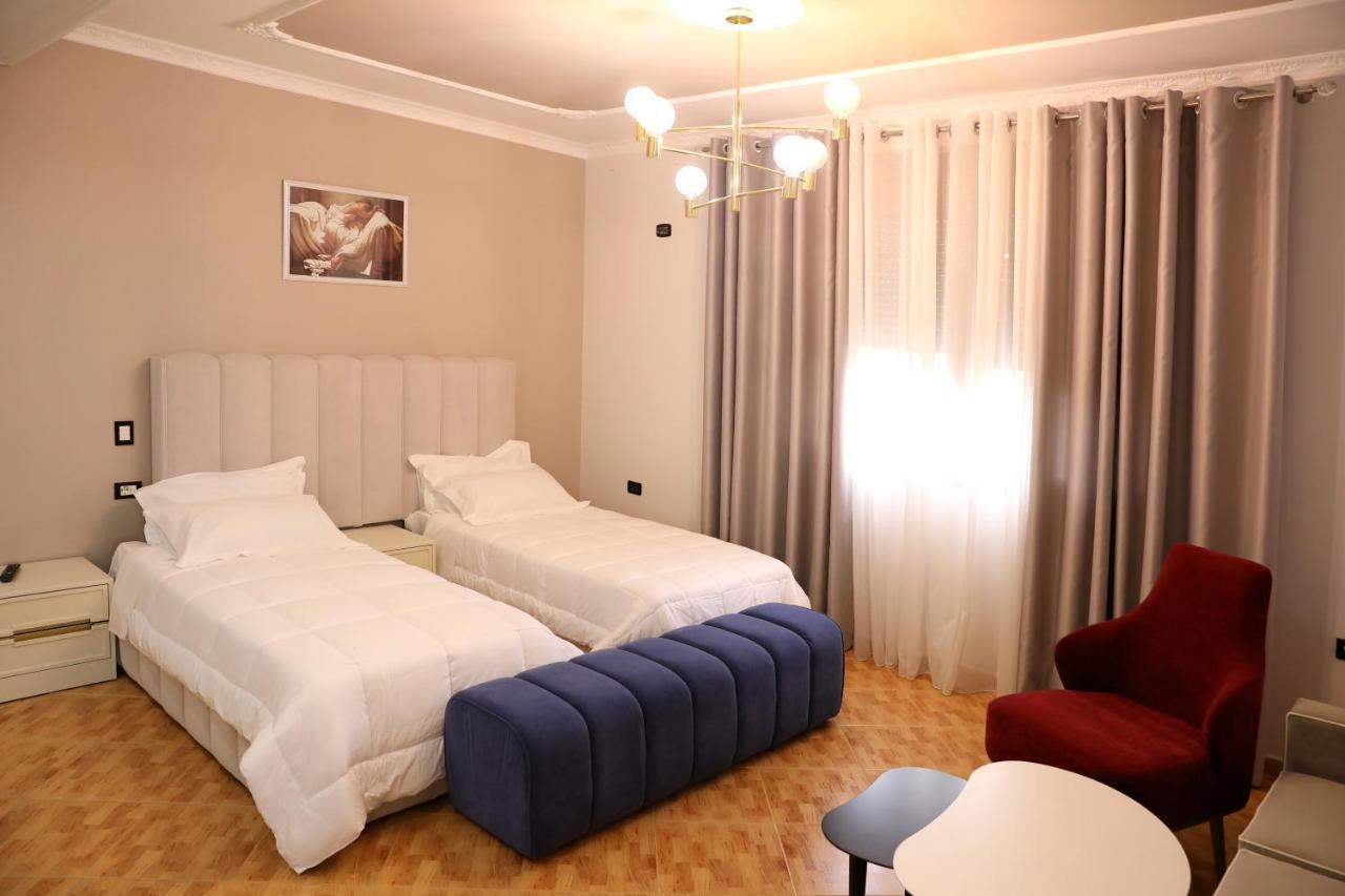 Hotel Vila Stefa Avlonya Dış mekan fotoğraf